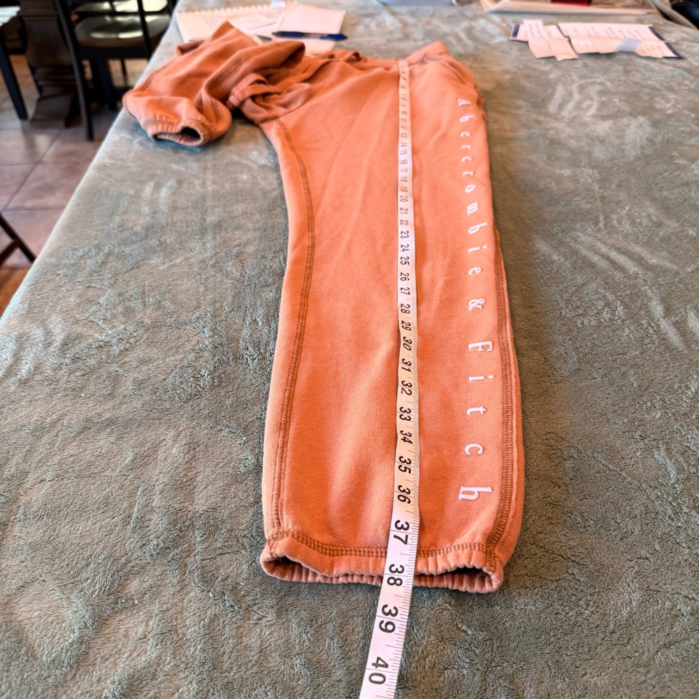 Abercrombie & Fitch women’s medium Rust Jogger Sweatpants - Picture 8 of 9